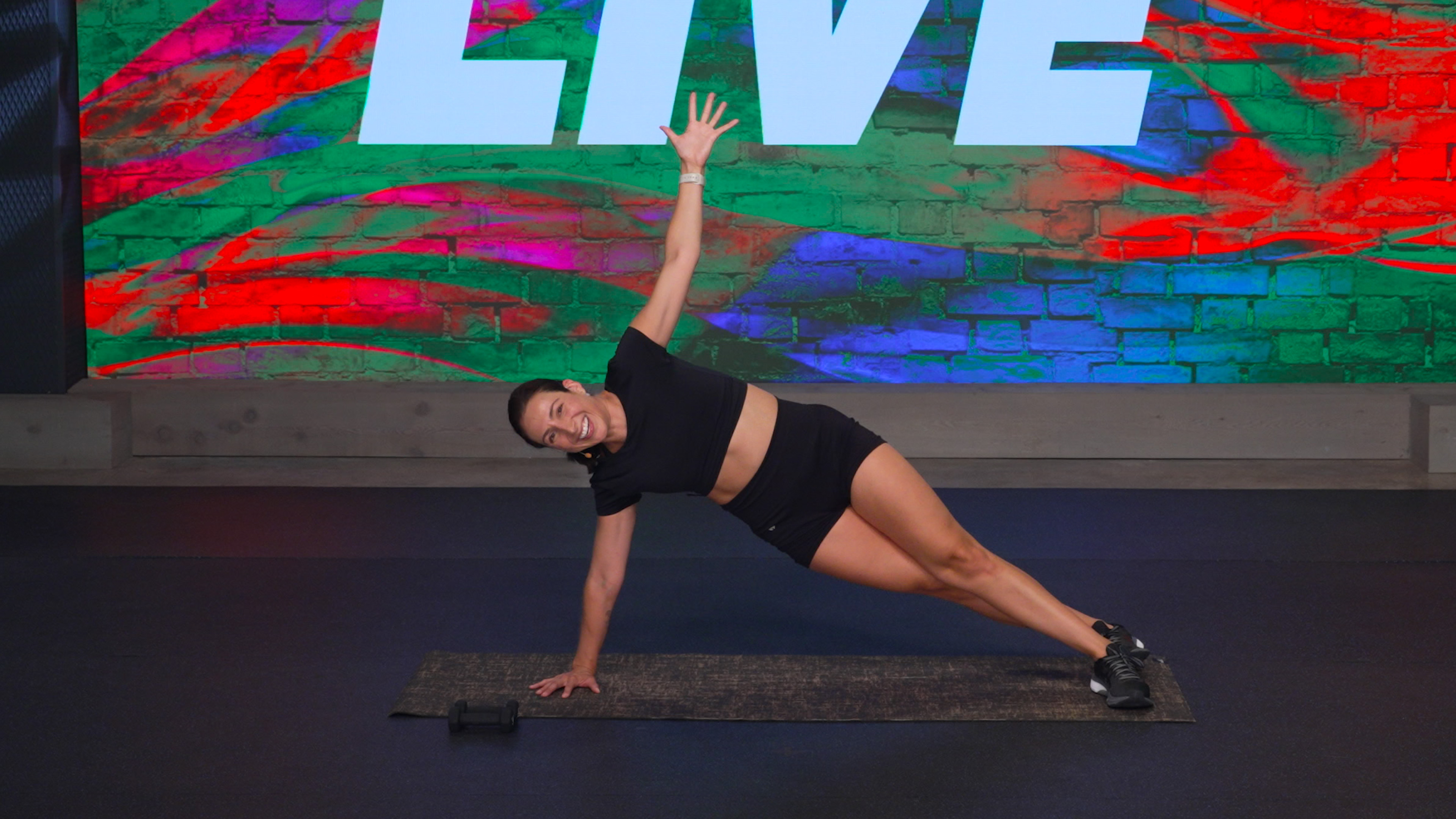 Mari - Contoured Core